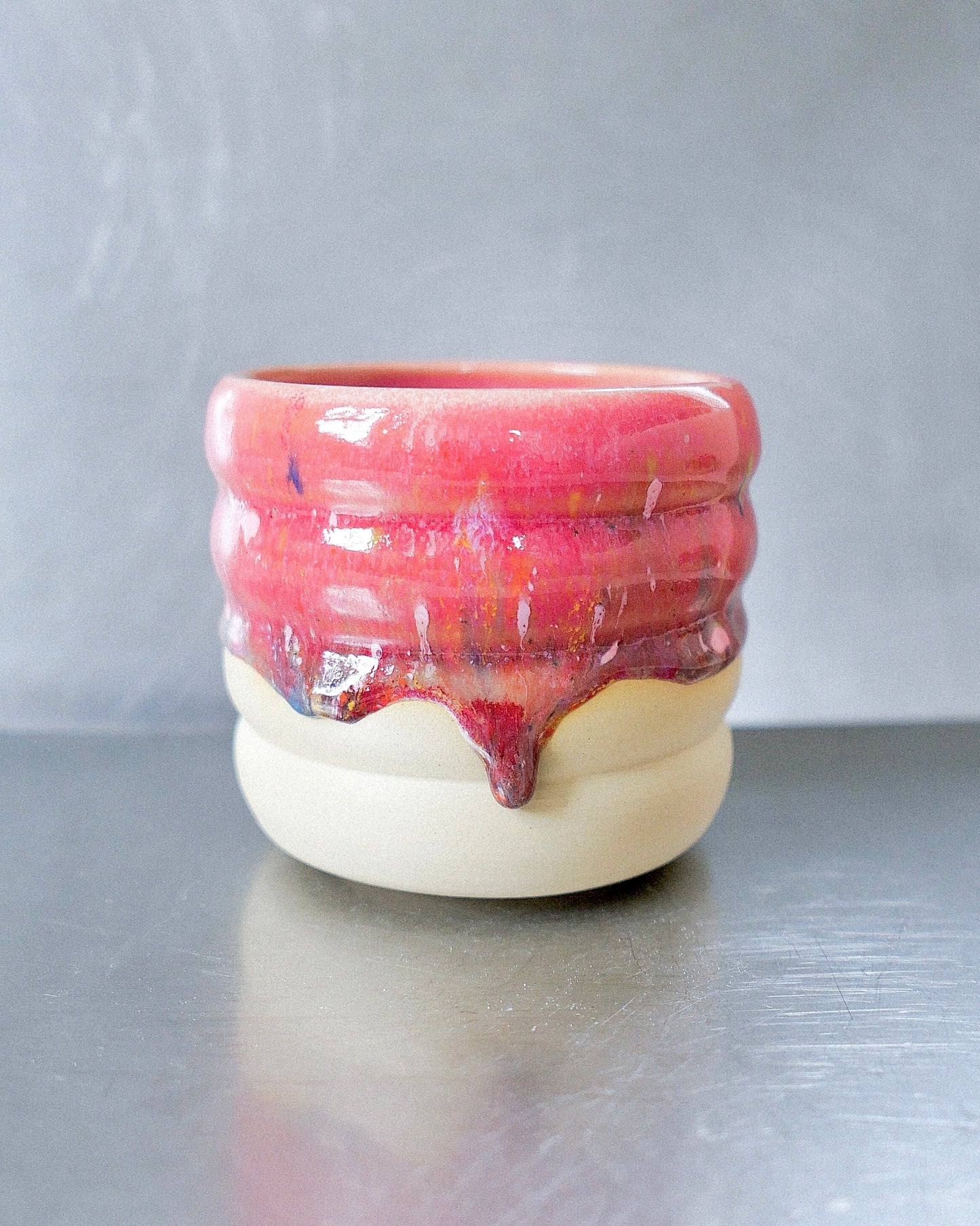 raspberry wavy mug 325 ml