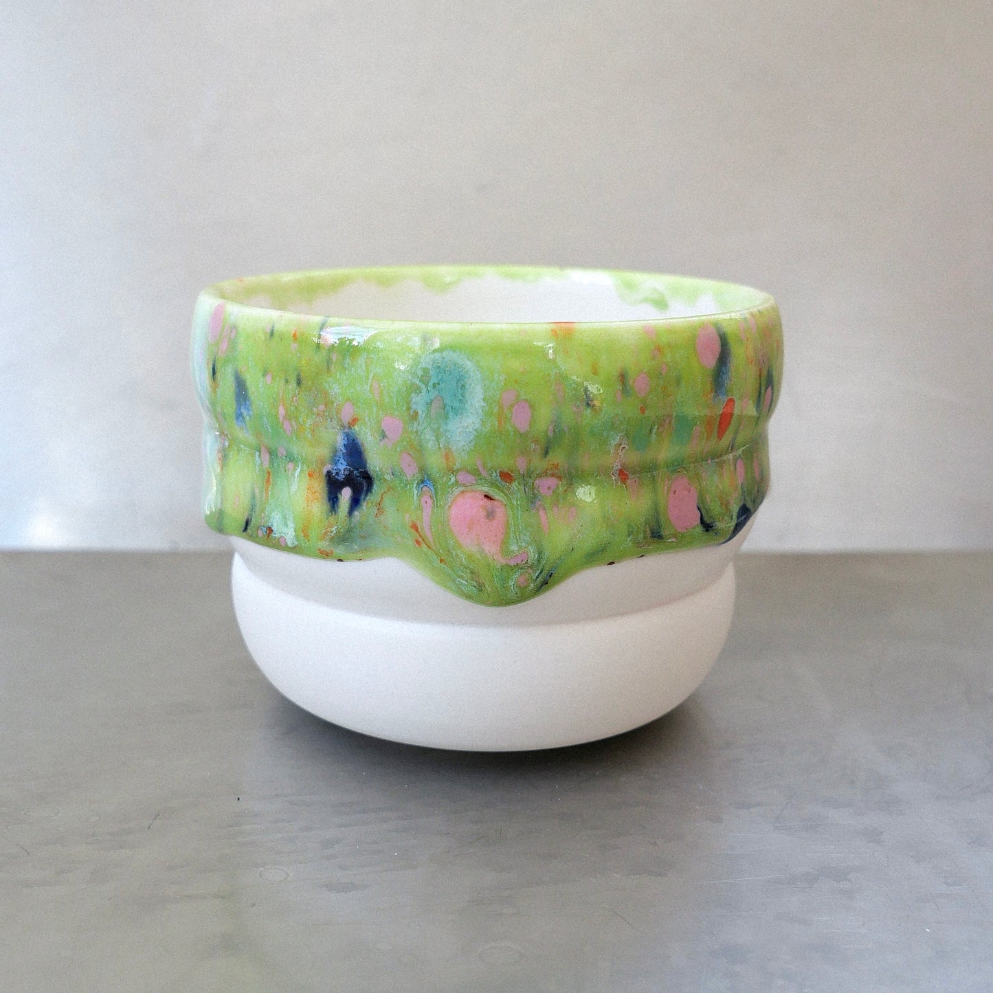 lime porcelain wavy mug (220 ml)